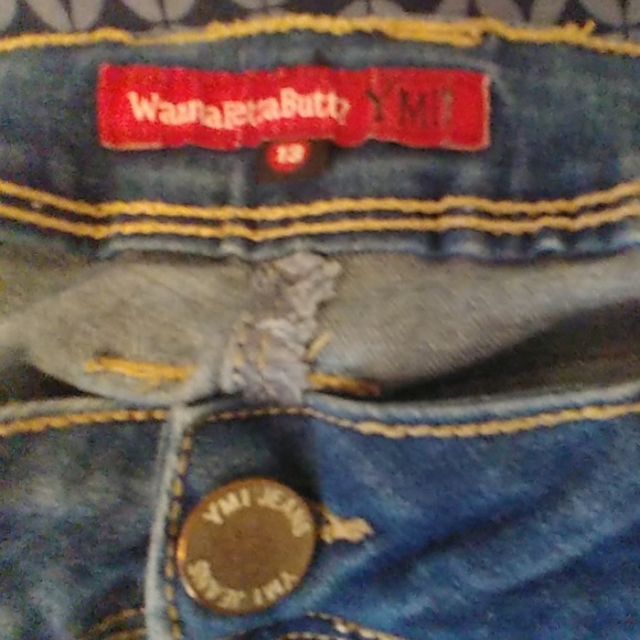 Jeans - Picture 3 of 3